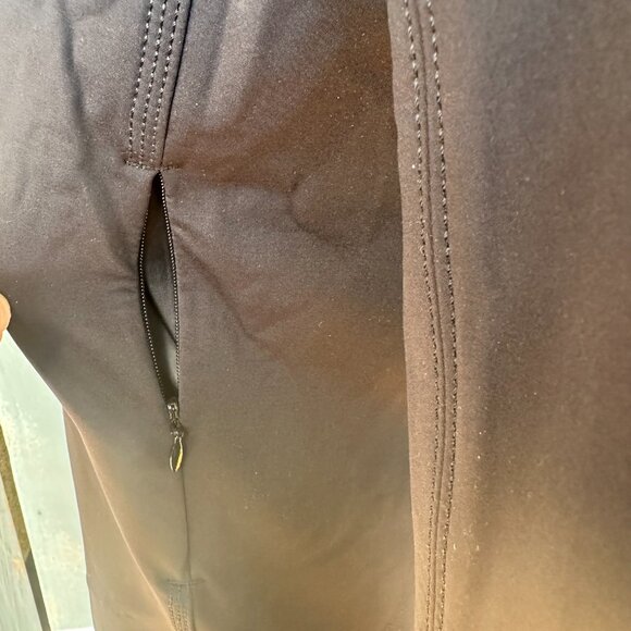 Lululemon Carry-All Coat Black Sz 4 NWOT - Picture 7 of 16